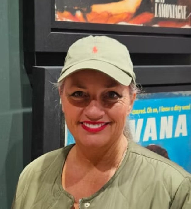 Linda Charles