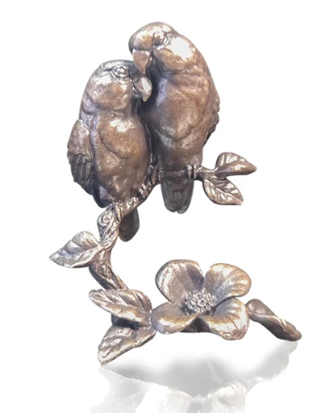 Butler & Peach Miniature Pair of Lovebirds
